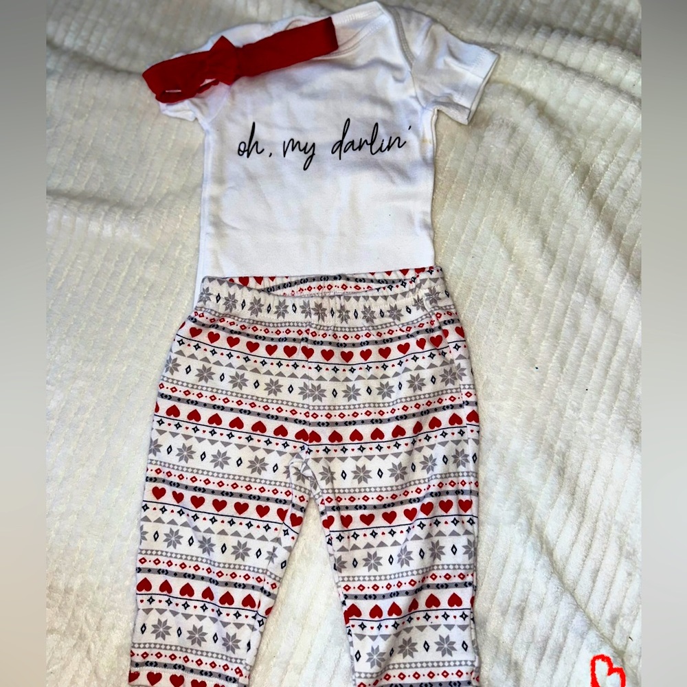 0-3 mos outfit NWOT.  #2b